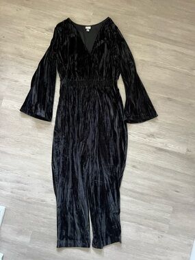 Black Crushed Velvet Long Sleeve Romper Jump Suit XL